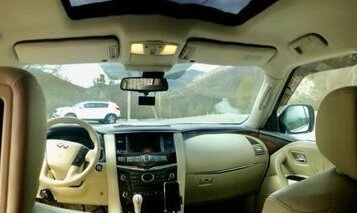 Infiniti QX56, 2010 год, 1 800 000 рублей, 13 фотография