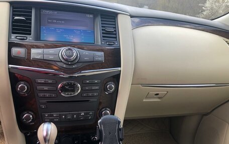Infiniti QX56, 2010 год, 1 800 000 рублей, 15 фотография