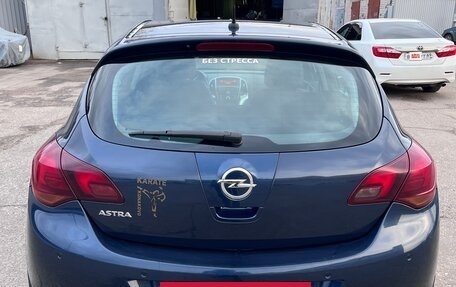 Opel Astra J, 2010 год, 650 000 рублей, 9 фотография