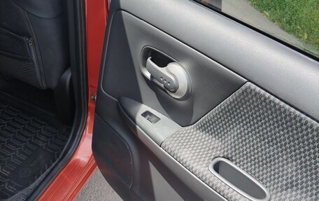 Nissan Note II рестайлинг, 2007 год, 670 000 рублей, 17 фотография