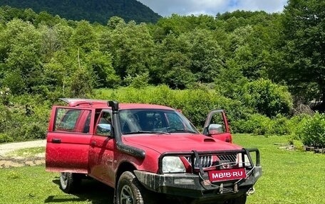 Mitsubishi L200 III рестайлинг, 2005 год, 1 150 000 рублей, 32 фотография