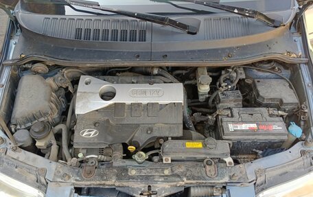 Hyundai Matrix I рестайлинг, 2002 год, 350 000 рублей, 32 фотография