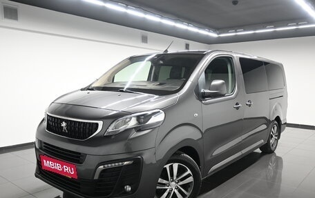 Peugeot Traveller I, 2019 год, 2 895 000 рублей, 3 фотография