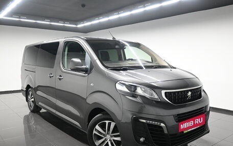 Peugeot Traveller I, 2019 год, 2 895 000 рублей, 7 фотография