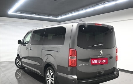 Peugeot Traveller I, 2019 год, 2 895 000 рублей, 8 фотография