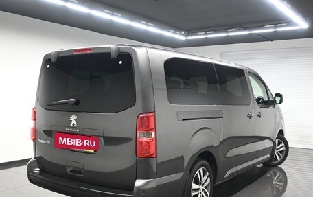 Peugeot Traveller I, 2019 год, 2 895 000 рублей, 4 фотография