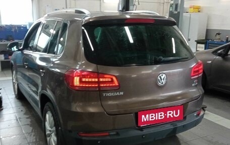 Volkswagen Tiguan II, 2016 год, 1 320 000 рублей, 4 фотография