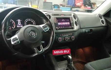 Volkswagen Tiguan II, 2016 год, 1 320 000 рублей, 5 фотография