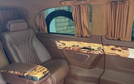 Mercedes-Benz V-Класс, 2015 год, 4 050 000 рублей, 10 фотография
