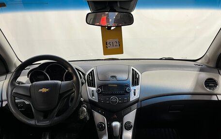 Chevrolet Cruze II, 2013 год, 720 000 рублей, 7 фотография