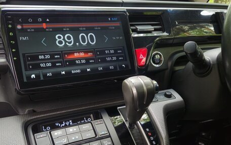 Honda Stepwgn IV, 2015 год, 1 799 000 рублей, 11 фотография