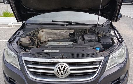 Volkswagen Tiguan I, 2011 год, 898 000 рублей, 11 фотография