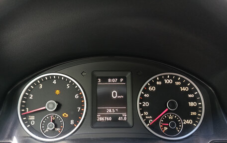 Volkswagen Tiguan I, 2011 год, 898 000 рублей, 16 фотография