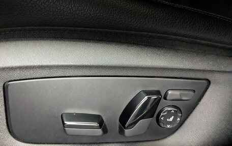 BMW 5 серия, 2019 год, 3 200 000 рублей, 21 фотография