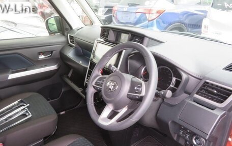 Toyota Roomy I, 2021 год, 1 699 900 рублей, 26 фотография