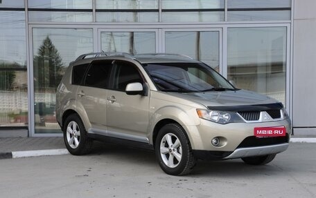 Mitsubishi Outlander III рестайлинг 3, 2007 год, 1 040 000 рублей, 1 фотография