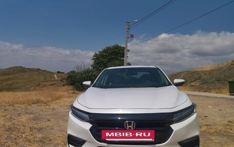 Honda Insight III, 2021 год, 2 200 000 рублей, 8 фотография