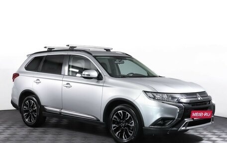 Mitsubishi Outlander III рестайлинг 3, 2021 год, 2 477 000 рублей, 3 фотография