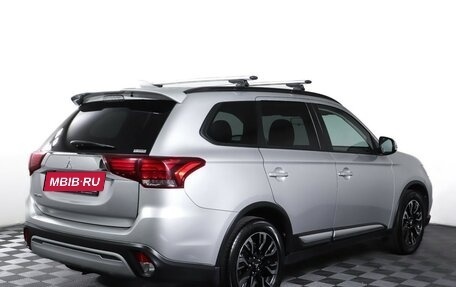 Mitsubishi Outlander III рестайлинг 3, 2021 год, 2 477 000 рублей, 5 фотография