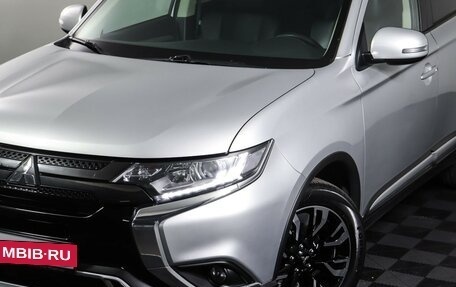Mitsubishi Outlander III рестайлинг 3, 2021 год, 2 477 000 рублей, 24 фотография