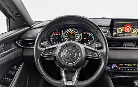 Mazda 6, 2020 год, 2 350 000 рублей, 22 фотография