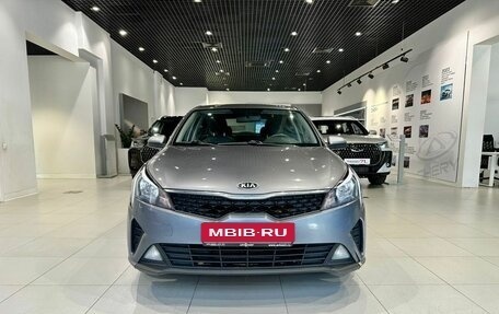 KIA Rio IV, 2021 год, 1 300 000 рублей, 2 фотография