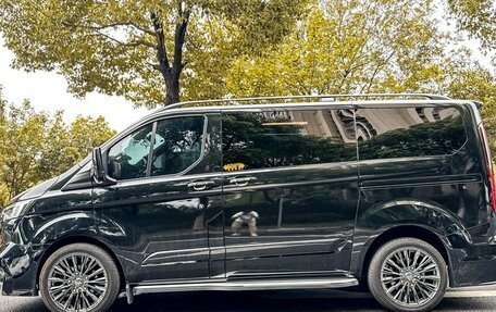 Ford Tourneo Custom I рестайлинг, 2024 год, 5 200 000 рублей, 3 фотография