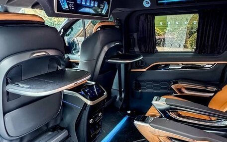 Ford Tourneo Custom I рестайлинг, 2024 год, 5 200 000 рублей, 10 фотография