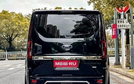 Ford Tourneo Custom I рестайлинг, 2024 год, 5 200 000 рублей, 5 фотография