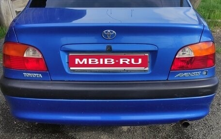 Toyota Avensis III рестайлинг, 1999 год, 420 000 рублей, 2 фотография