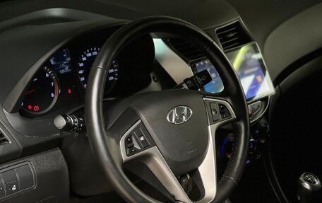 Hyundai Solaris II рестайлинг, 2015 год, 1 198 000 рублей, 9 фотография