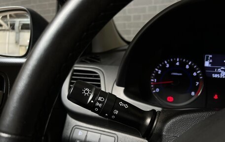 Hyundai Solaris II рестайлинг, 2015 год, 1 198 000 рублей, 18 фотография