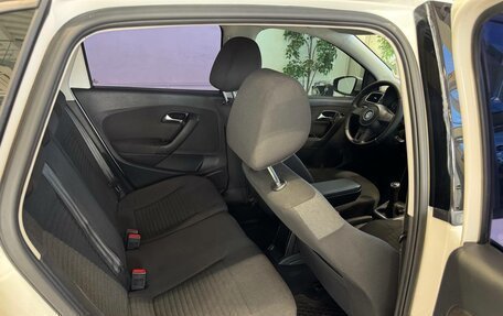 Volkswagen Polo VI (EU Market), 2011 год, 780 000 рублей, 10 фотография