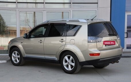 Mitsubishi Outlander III рестайлинг 3, 2007 год, 1 040 000 рублей, 2 фотография