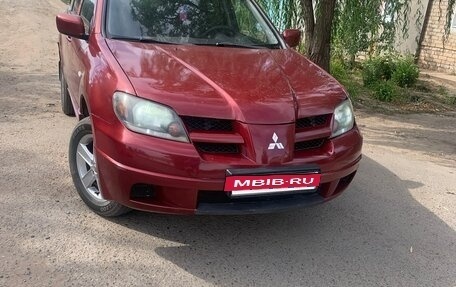 Mitsubishi Outlander III рестайлинг 3, 2003 год, 380 000 рублей, 3 фотография