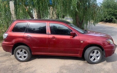Mitsubishi Outlander III рестайлинг 3, 2003 год, 380 000 рублей, 4 фотография