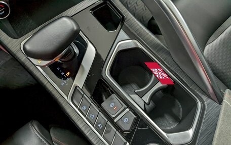 Geely Tugella FY11, 2022 год, 2 200 000 рублей, 30 фотография