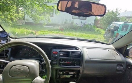 Chevrolet Tracker II, 2000 год, 399 000 рублей, 9 фотография