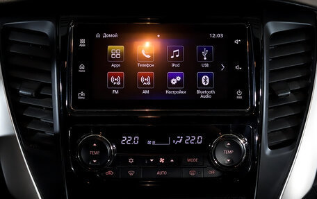 Mitsubishi Pajero Sport III рестайлинг, 2018 год, 2 500 000 рублей, 15 фотография