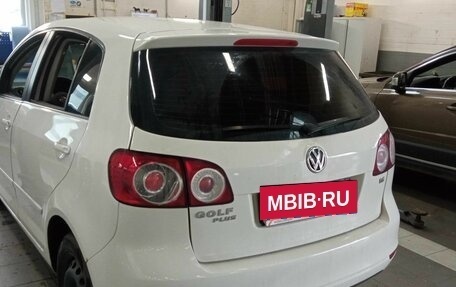 Volkswagen Golf Plus II, 2012 год, 520 000 рублей, 4 фотография