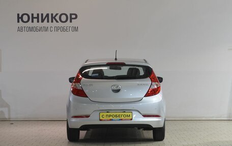 Hyundai Solaris II рестайлинг, 2015 год, 999 000 рублей, 6 фотография