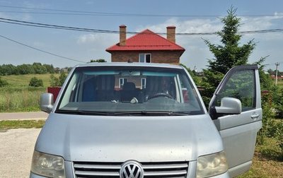 Volkswagen Transporter T5 рестайлинг, 2004 год, 825 000 рублей, 1 фотография