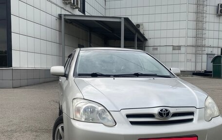 Toyota Corolla, 2005 год, 650 000 рублей, 1 фотография