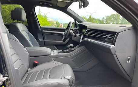 Volkswagen Touareg III, 2022 год, 5 640 000 рублей, 18 фотография