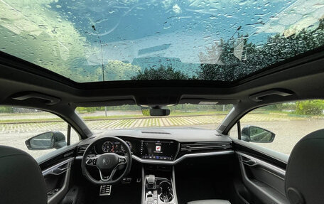 Volkswagen Touareg III, 2022 год, 5 640 000 рублей, 17 фотография
