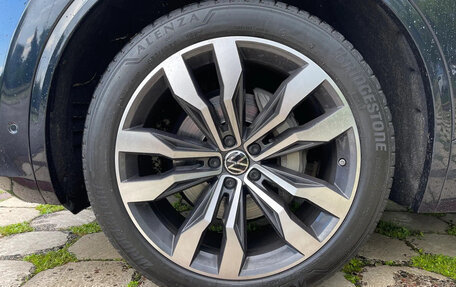 Volkswagen Touareg III, 2022 год, 5 640 000 рублей, 36 фотография