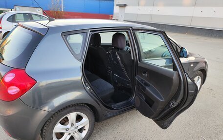 KIA cee'd I рестайлинг, 2009 год, 400 000 рублей, 10 фотография