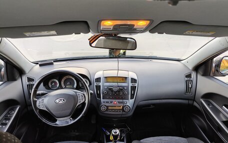 KIA cee'd I рестайлинг, 2009 год, 400 000 рублей, 19 фотография