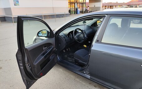KIA cee'd I рестайлинг, 2009 год, 400 000 рублей, 17 фотография