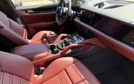 Porsche Cayenne III, 2025 год, 16 400 000 рублей, 10 фотография